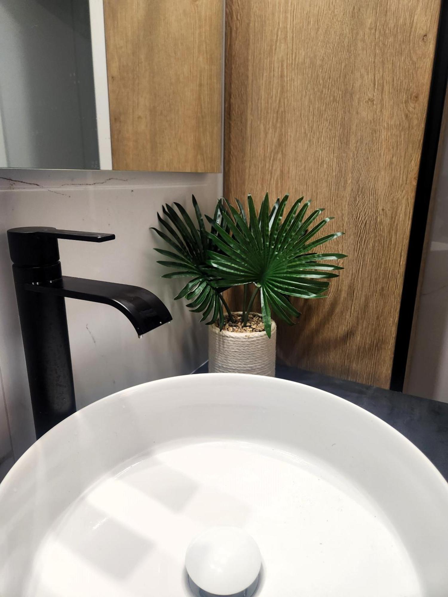 Ansa Beach Apartment - Cabopino, Marbella - Garden Level 외부 사진